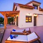 Magical Salakos Villa